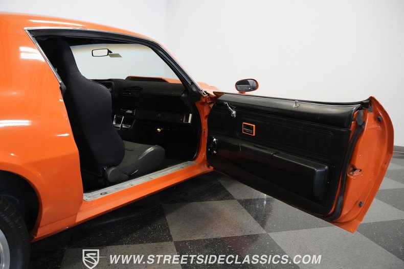 Unknown-Camaro-1970-Orange-Black-19