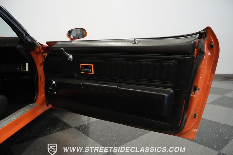 Unknown-Camaro-1970-Orange-Black-20