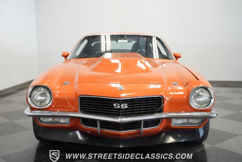 Unknown-Camaro-1970-Orange-Black-23