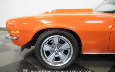 Unknown-Camaro-1970-Orange-Black-26