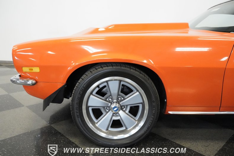 Unknown-Camaro-1970-Orange-Black-26