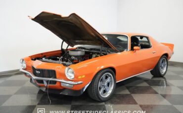 Unknown-Camaro-1970-Orange-Black-30
