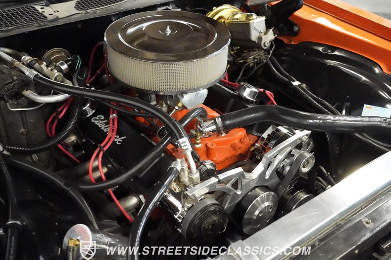 Unknown-Camaro-1970-Orange-Black-32