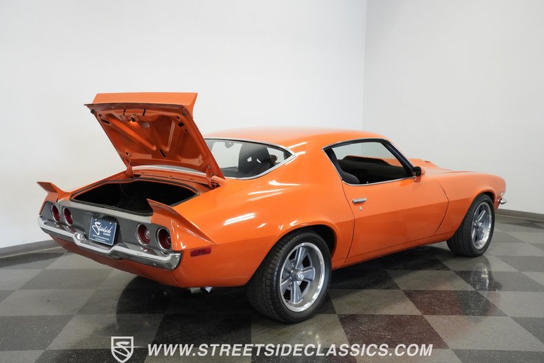 Unknown-Camaro-1970-Orange-Black-34