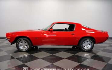 Unknown-Camaro-1970-Red-Black-1