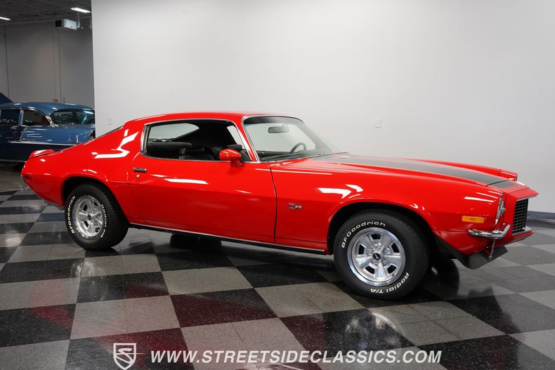 Unknown-Camaro-1970-Red-Black-15