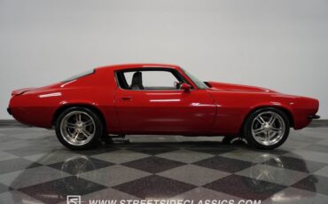 Unknown-Camaro-1970-Red-Black-17