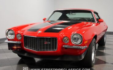 Unknown-Camaro-1970-Red-Black-18