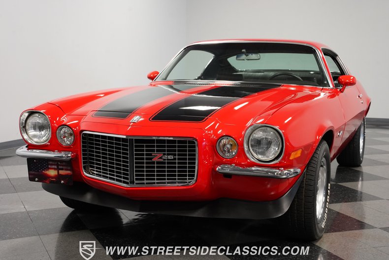 Unknown-Camaro-1970-Red-Black-18