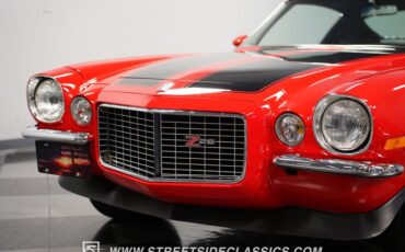 Unknown-Camaro-1970-Red-Black-19