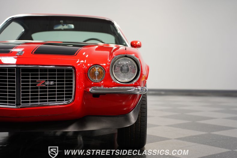 Unknown-Camaro-1970-Red-Black-20