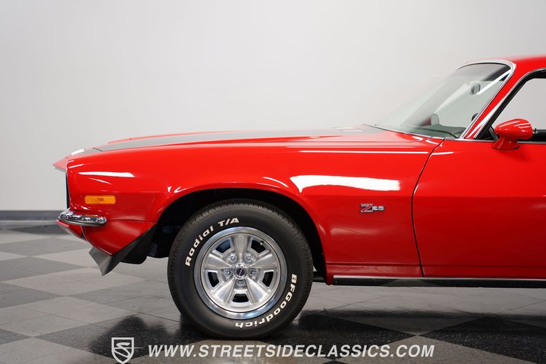 Unknown-Camaro-1970-Red-Black-23