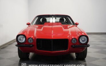 Unknown-Camaro-1970-Red-Black-25