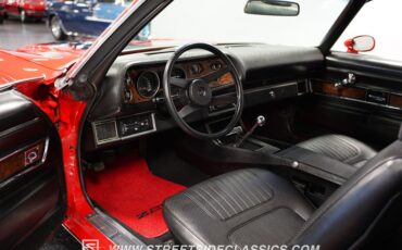 Unknown-Camaro-1970-Red-Black-3