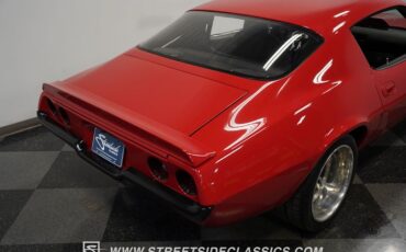 Unknown-Camaro-1970-Red-Black-30