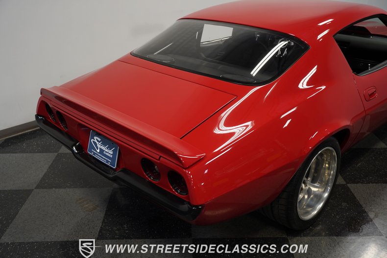 Unknown-Camaro-1970-Red-Black-30