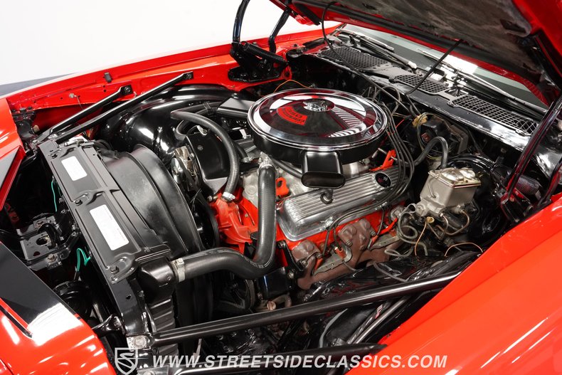 Unknown-Camaro-1970-Red-Black-32