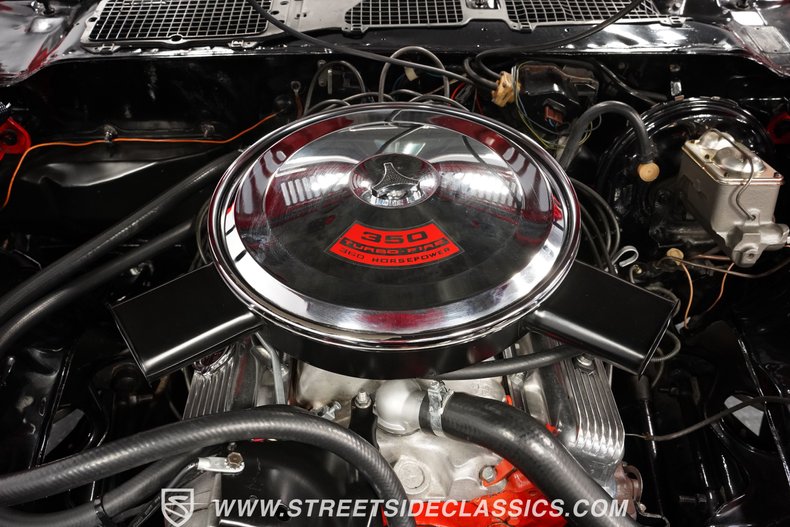 Unknown-Camaro-1970-Red-Black-34