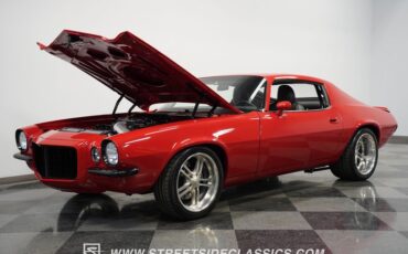 Unknown-Camaro-1970-Red-Black-35