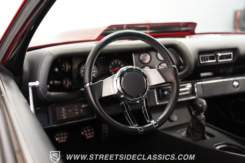 Unknown-Camaro-1970-Red-Black-41