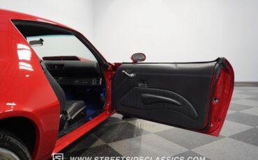 Unknown-Camaro-1970-Red-Black-47