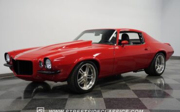 Unknown-Camaro-1970-Red-Black-8