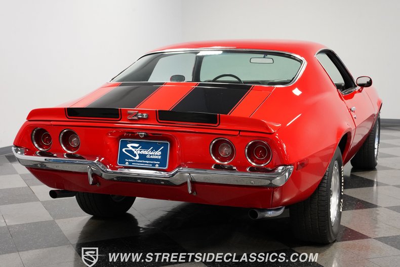 Unknown-Camaro-1970-Red-Black-9