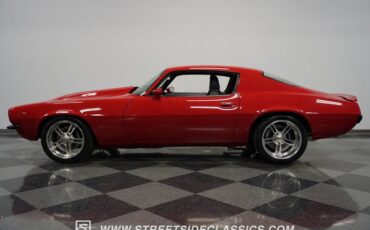 Unknown-Camaro-1970-Red-Black-9