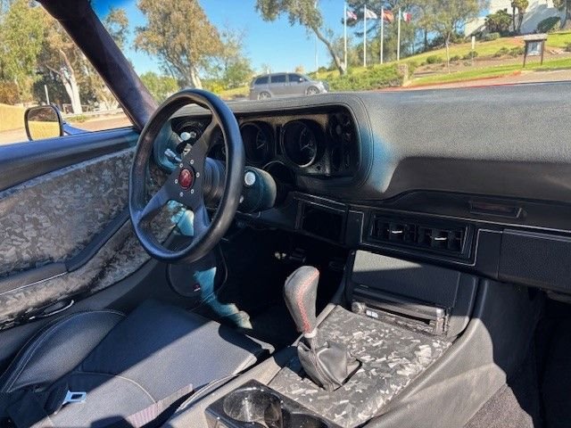Unknown-Camaro-1970-Red-black-9