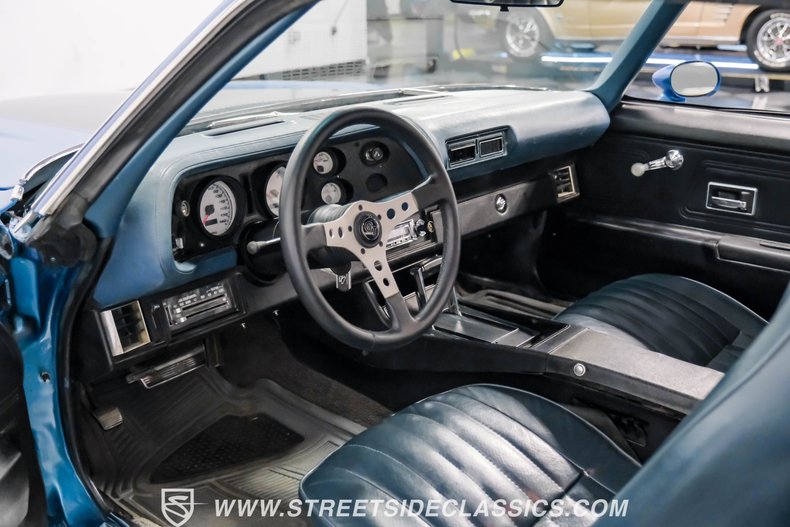 Unknown-Camaro-1971-Bright-Blue-Blue-2