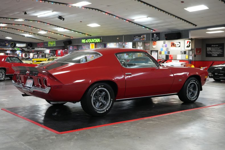 Unknown-Camaro-1971-Red-Brown-30