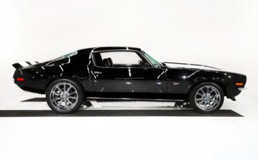 Unknown-Camaro-1971-Tuxedo-Black-Black-14