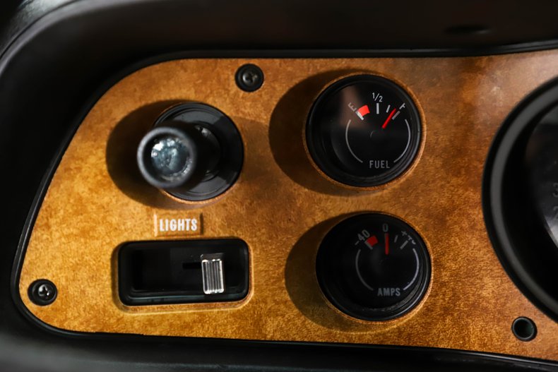 Unknown-Camaro-1971-Tuxedo-Black-Black-18