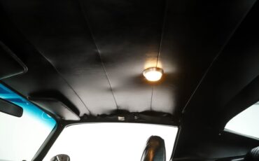 Unknown-Camaro-1971-Tuxedo-Black-Black-28