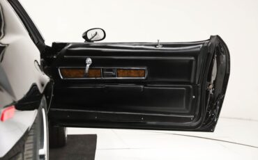 Unknown-Camaro-1971-Tuxedo-Black-Black-30
