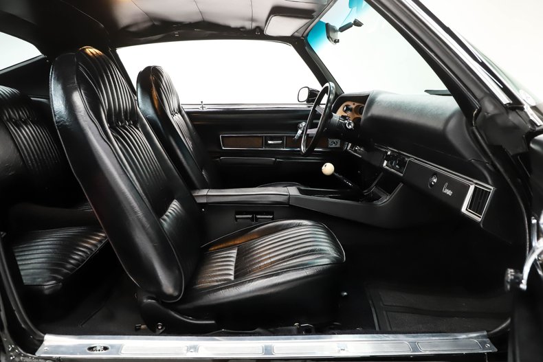 Unknown-Camaro-1971-Tuxedo-Black-Black-40