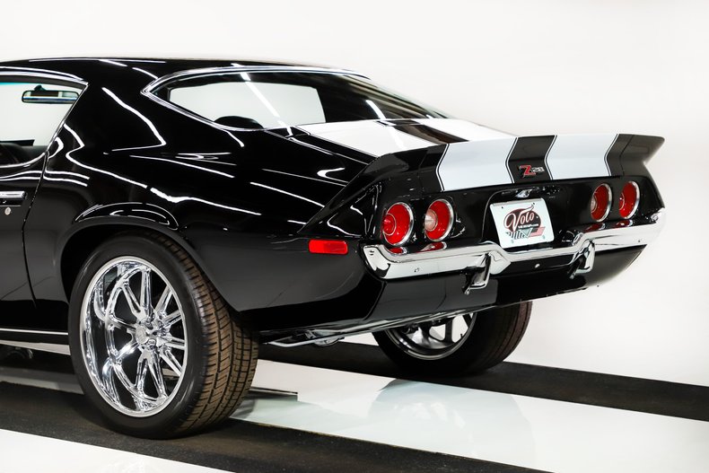 Unknown-Camaro-1971-Tuxedo-Black-Black-46