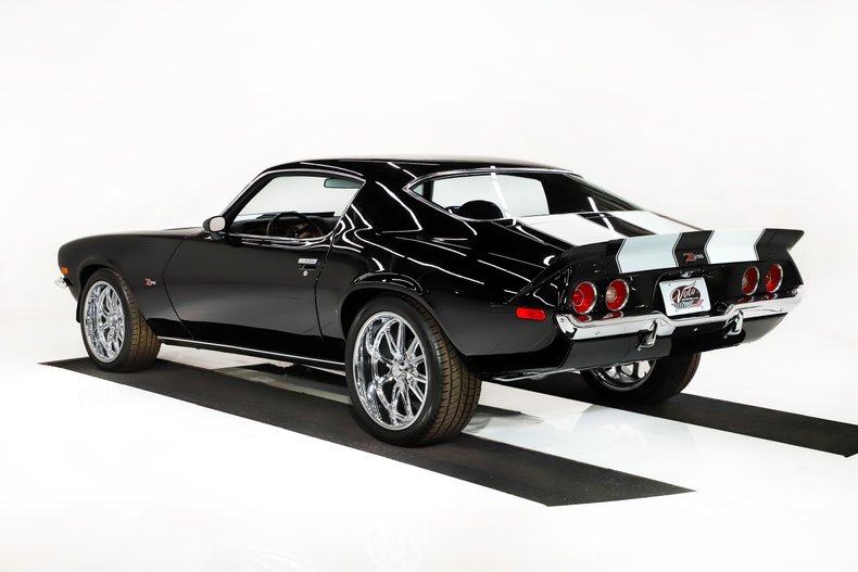 Unknown-Camaro-1971-Tuxedo-Black-Black-7