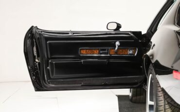 Unknown-Camaro-1971-Tuxedo-Black-Black-8