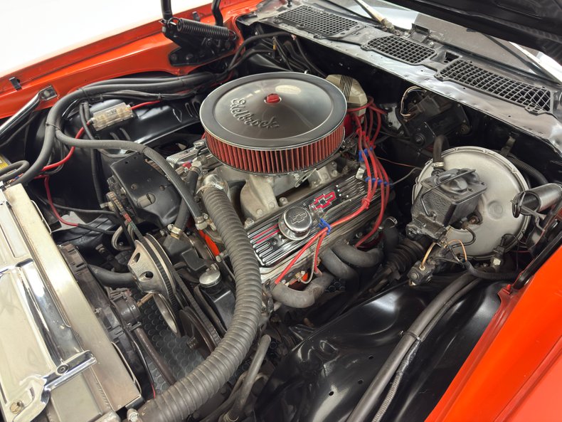 Unknown-Camaro-1972-Flame-Orange-Black-22