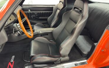 Unknown-Camaro-1972-Flame-Orange-Black-28