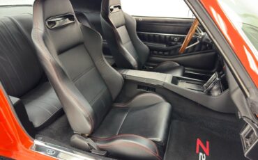 Unknown-Camaro-1972-Flame-Orange-Black-30