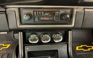 Unknown-Camaro-1972-Hugger-Orange-Black-10