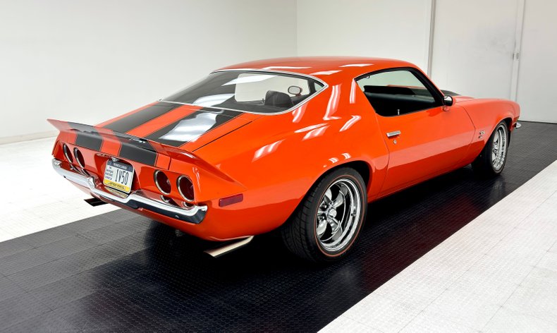 Unknown-Camaro-1972-Hugger-Orange-Black-14