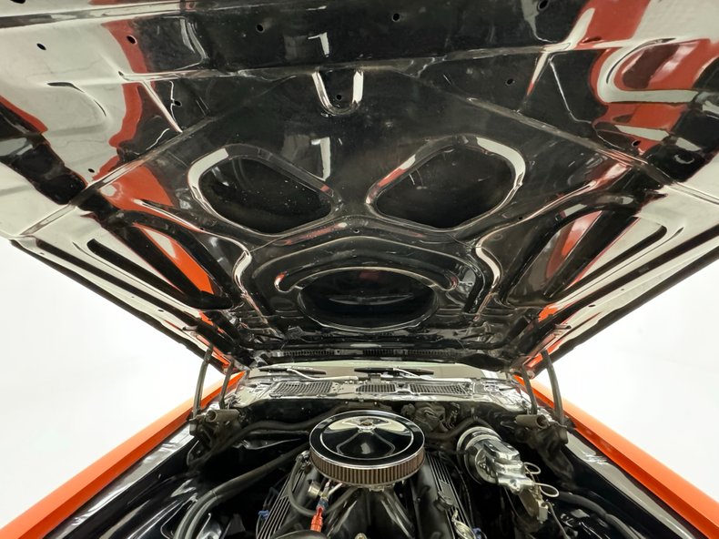 Unknown-Camaro-1972-Hugger-Orange-Black-35