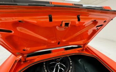 Unknown-Camaro-1972-Hugger-Orange-Black-39