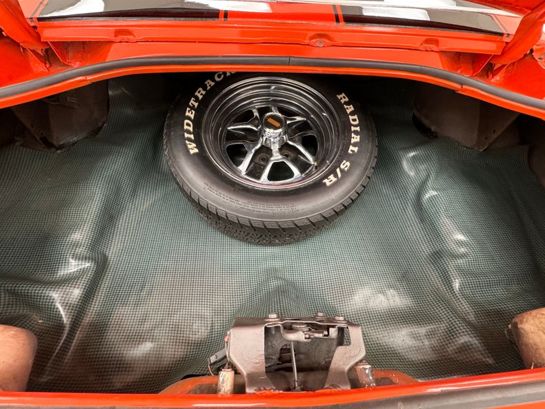 Unknown-Camaro-1972-Hugger-Orange-Black-41