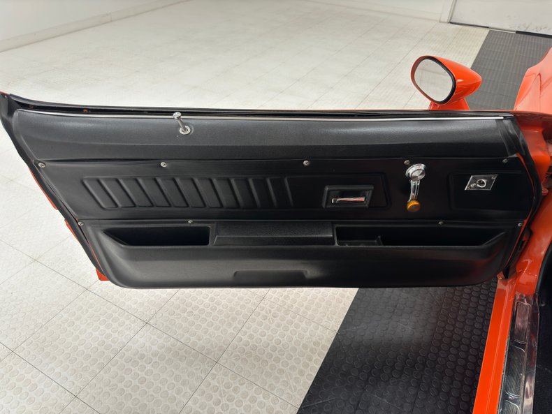 Unknown-Camaro-1972-Hugger-Orange-Black-43