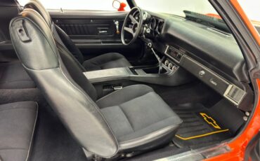 Unknown-Camaro-1972-Hugger-Orange-Black-49