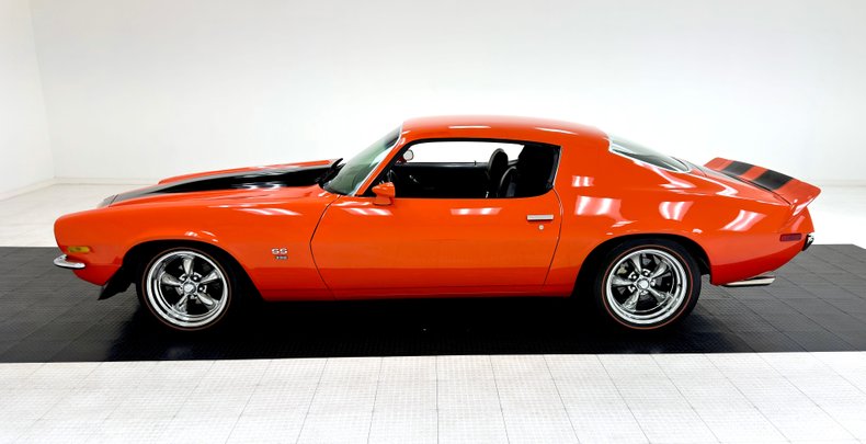 Unknown-Camaro-1972-Hugger-Orange-Black
